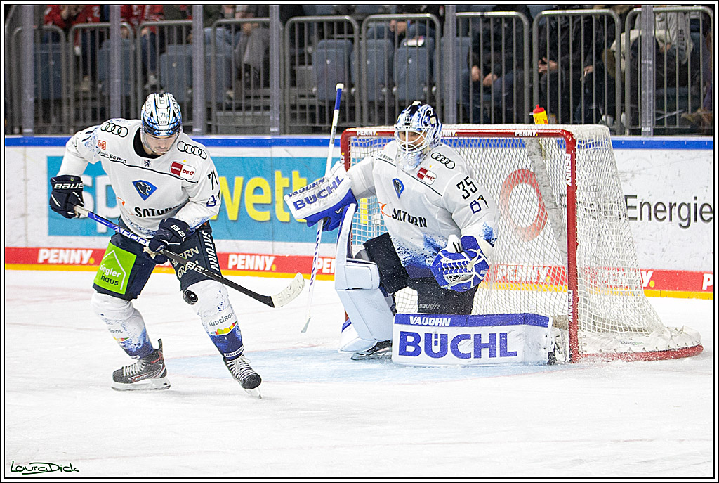PENNY DEL; Koelner Haie- ERC Ingolstadt; Koeln, 19.12.2021